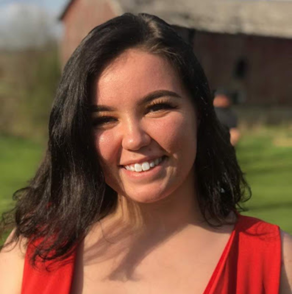 Meet your Posher, Isabella